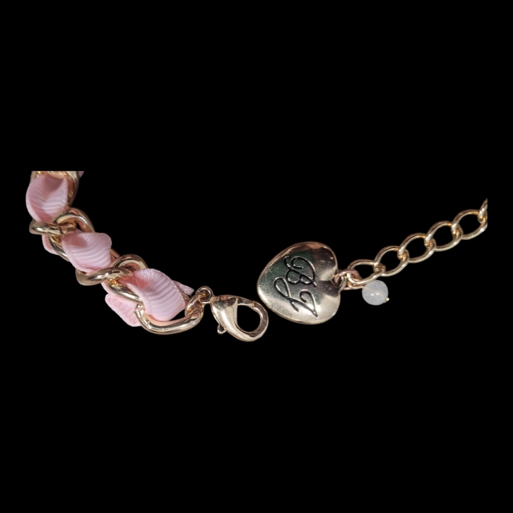 Betsey Johnson Faux Stone Jingle Bell Bling Christmas  Reindeer Necklace - Picture 8 of 9